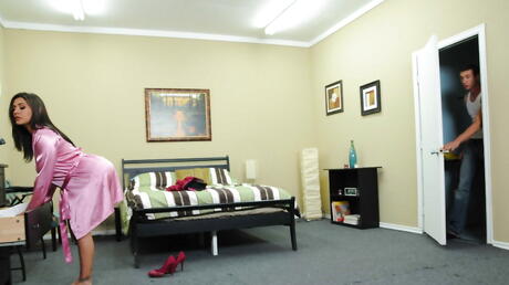 Facinating american milf Raylene in lingerie suck big dick and take it up the ass in office